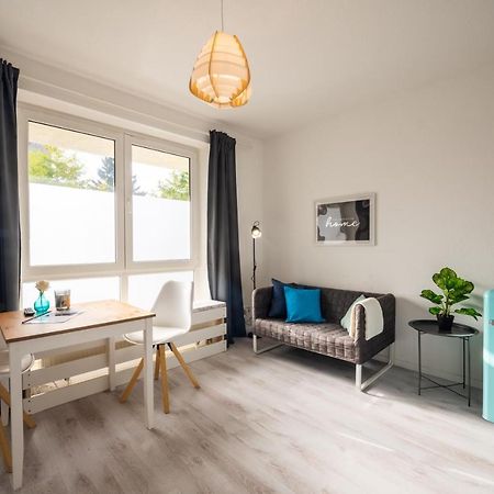 Moderne Eg-Wohnung In Sudenburg Mit Parkplatz, Top Anbindung Magdeburg Eksteriør bilde