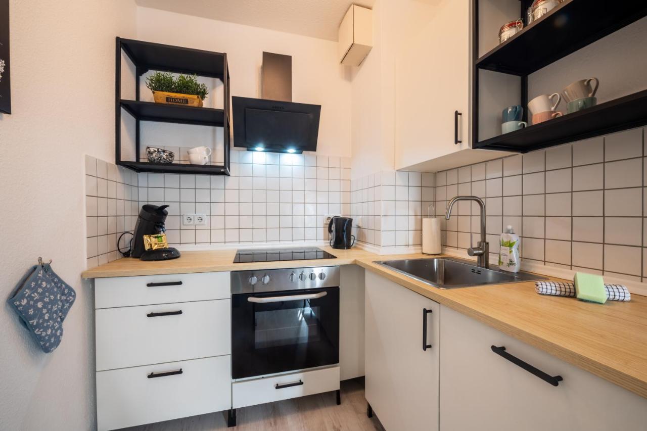 Moderne Eg-Wohnung In Sudenburg Mit Parkplatz, Top Anbindung Magdeburg Eksteriør bilde