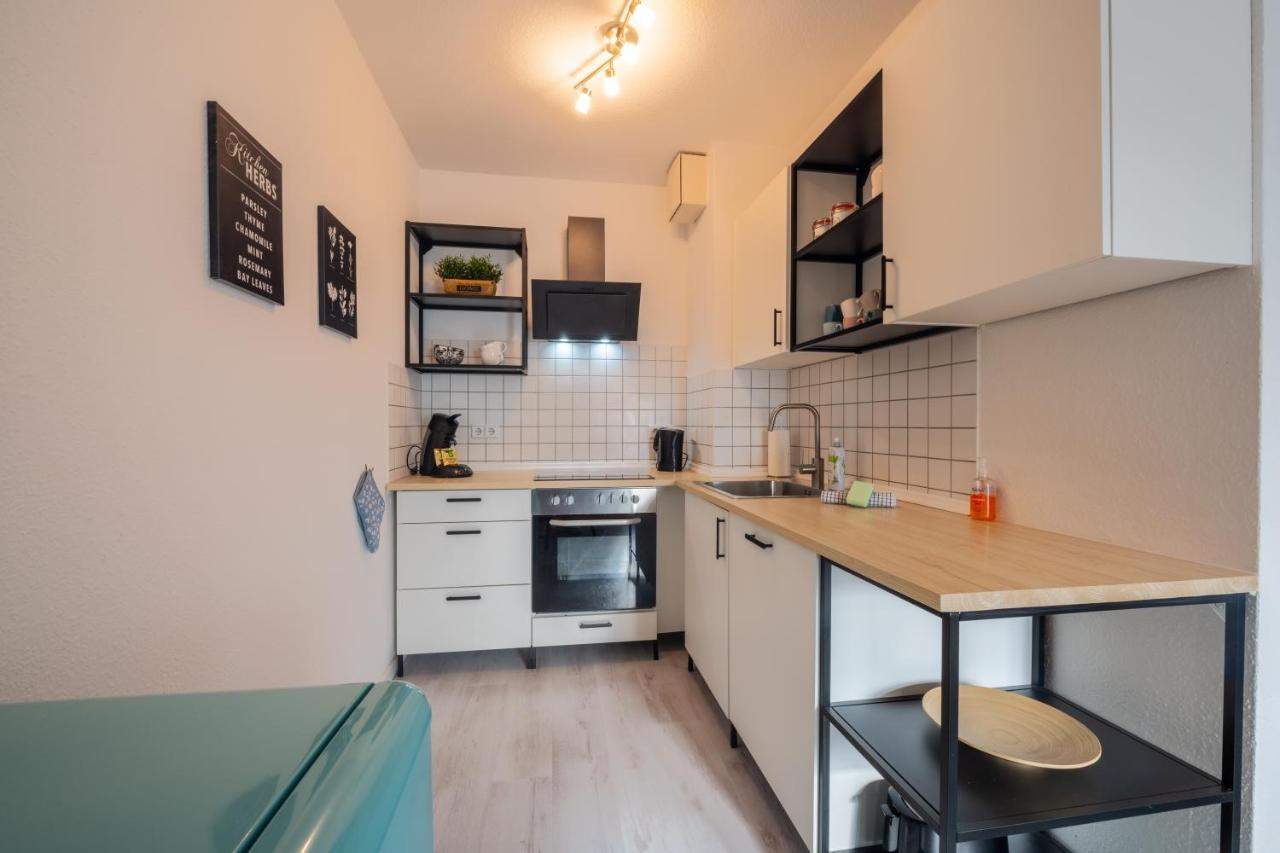 Moderne Eg-Wohnung In Sudenburg Mit Parkplatz, Top Anbindung Magdeburg Eksteriør bilde