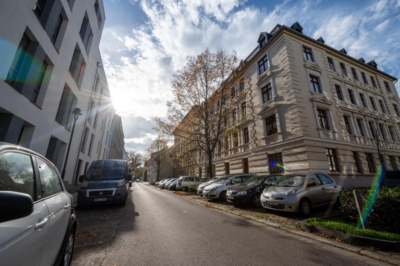 Moderne Eg-Wohnung In Sudenburg Mit Parkplatz, Top Anbindung Magdeburg Eksteriør bilde